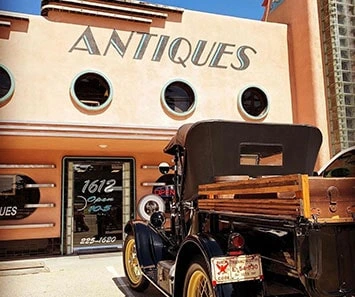 Antiques Shopping and Vintage Art Gallary Viewing in Cambria